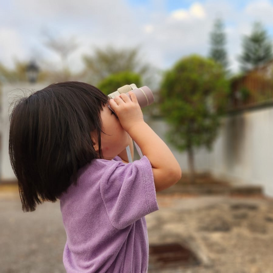 Children's binoculars