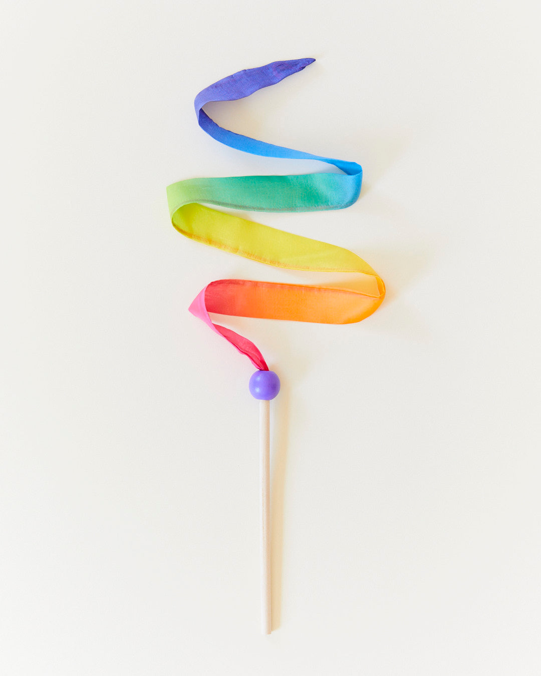 Mini rainbow streamer